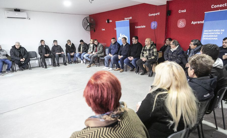 Cascallares se reunió con las Iglesias Evangélicas de Almirante Brown